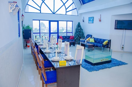 Desayuno continental incluido todos los días