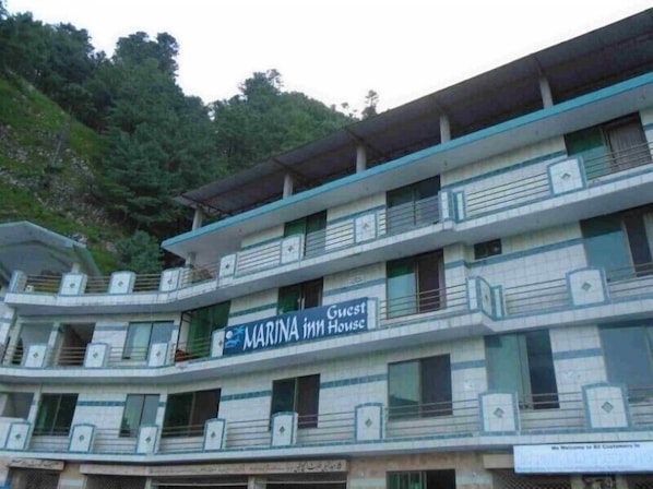 Exterior - Marina Inn Guest House (Abbottabad)
