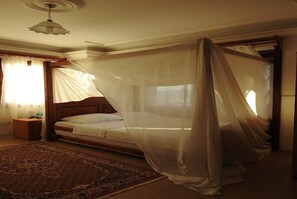 Villa | 4 bedrooms, bed sheets - BO098 by Villaofsummer (Mugla)