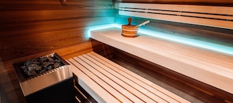 Feriehus med jacuzzi, sauna, billard, kicker, 6 soveværelser