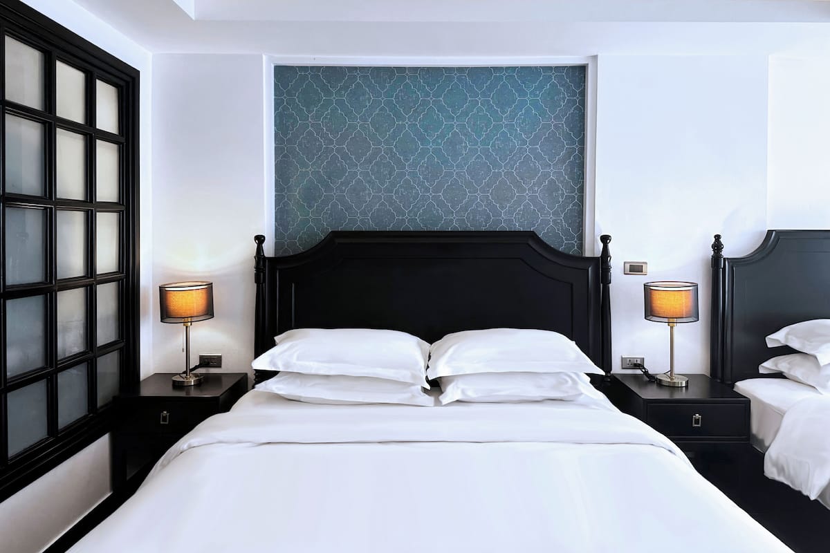 Minibar, schallisolierte Zimmer, kostenloses WLAN, Bettwäsche