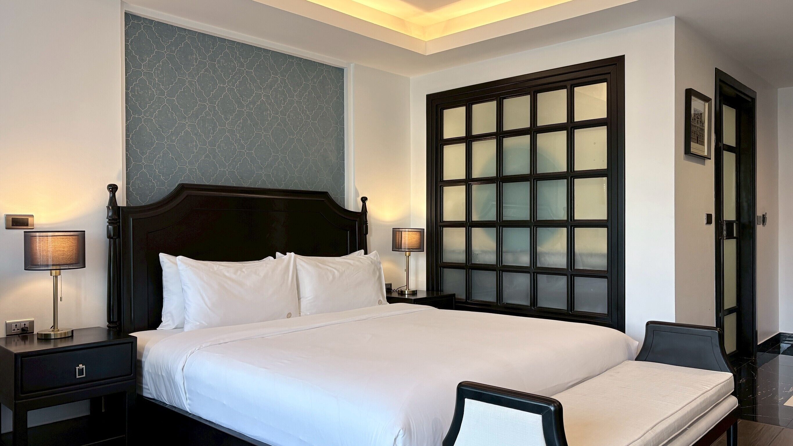 Superior King Room | Minibar, soundproofing, WiFi (free), bed sheets