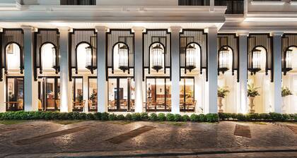 Glory Boutique Suite