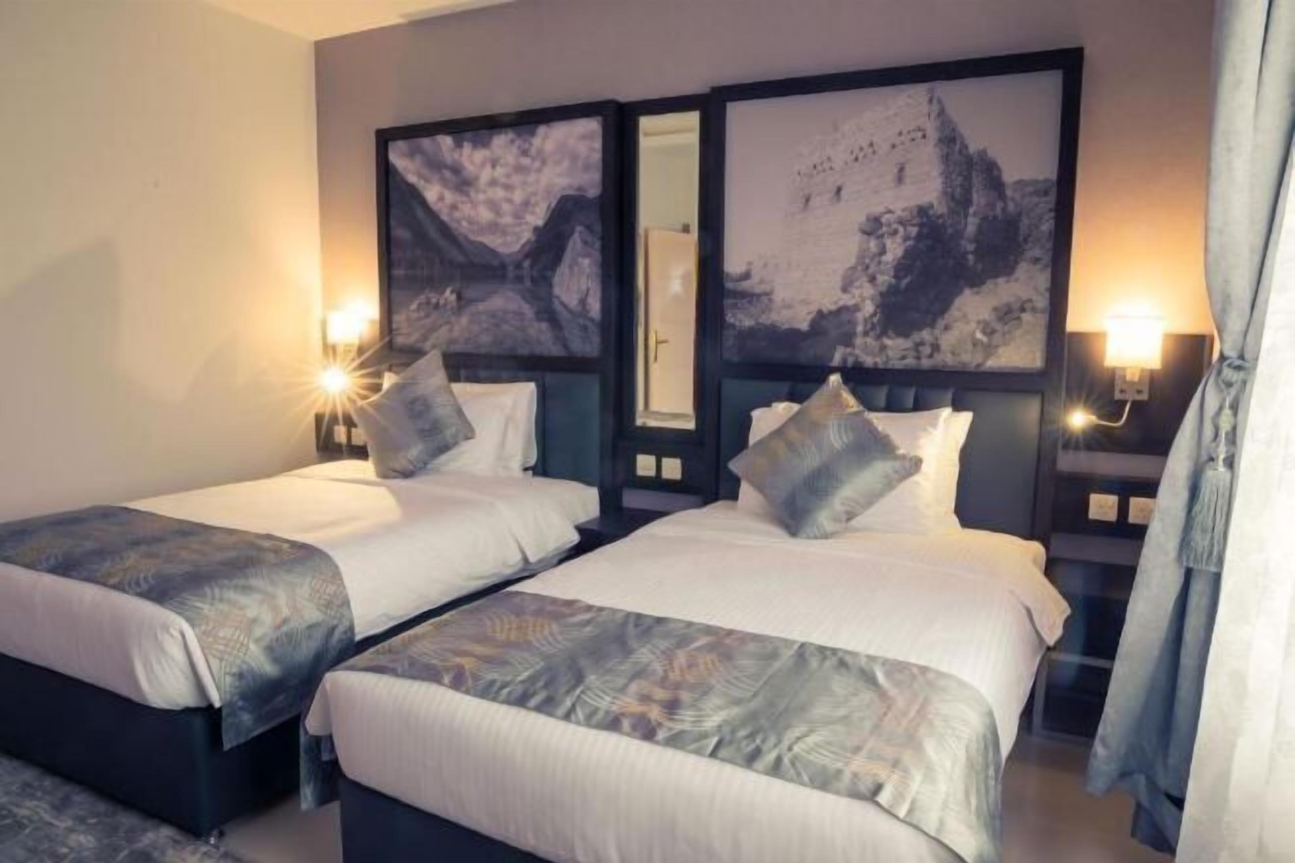 Premium bedding, in-room safe, individually furnished, desk