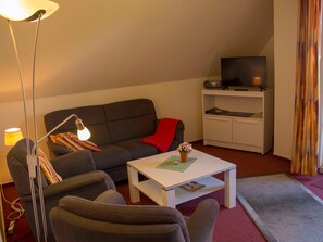 Flat-screen TV - 176 apartments Schmidt`s view 4 - 176 apartment 04 with loggia (Wangerland)