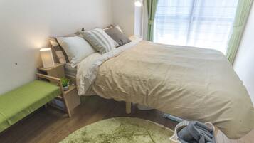 Garden Otsuka 703 | Iron/ironing board, free WiFi