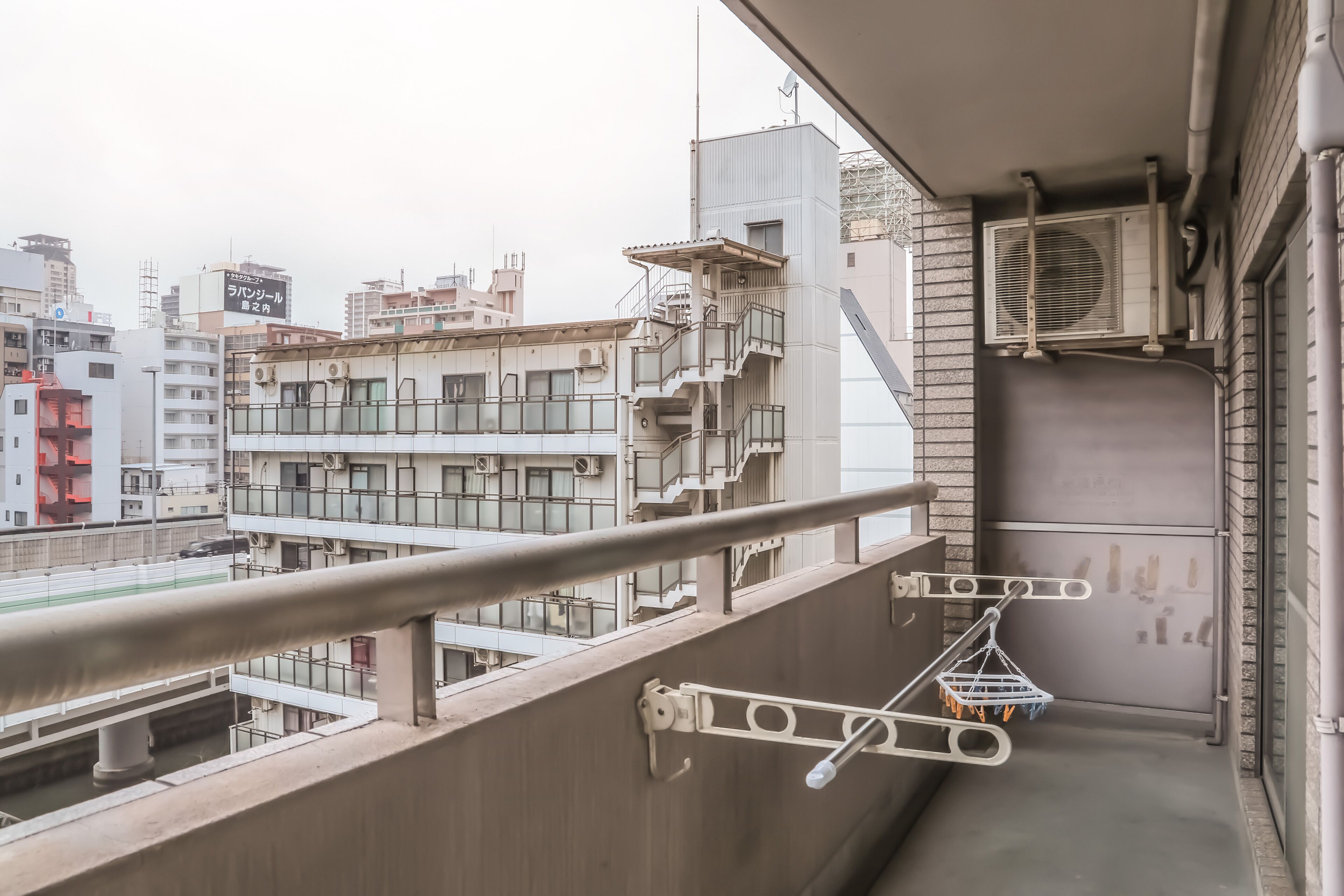 家庭公寓 (Standard, F02) | 陽台