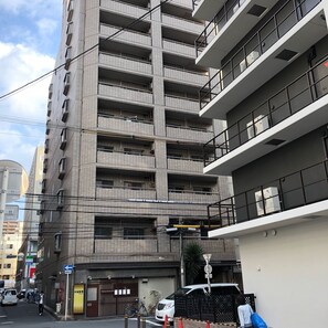 Exterior - Nipponbashi-House II-B (Osaka)