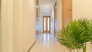 Unclassified image, 2 of 123, button - Nipponbashi-House II-B (Osaka)