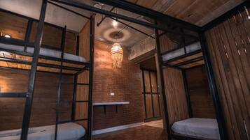 Dortoir Partagé Confort (Bunk) | 1 chambre, literie de qualité supérieure, matelas mémoire de forme