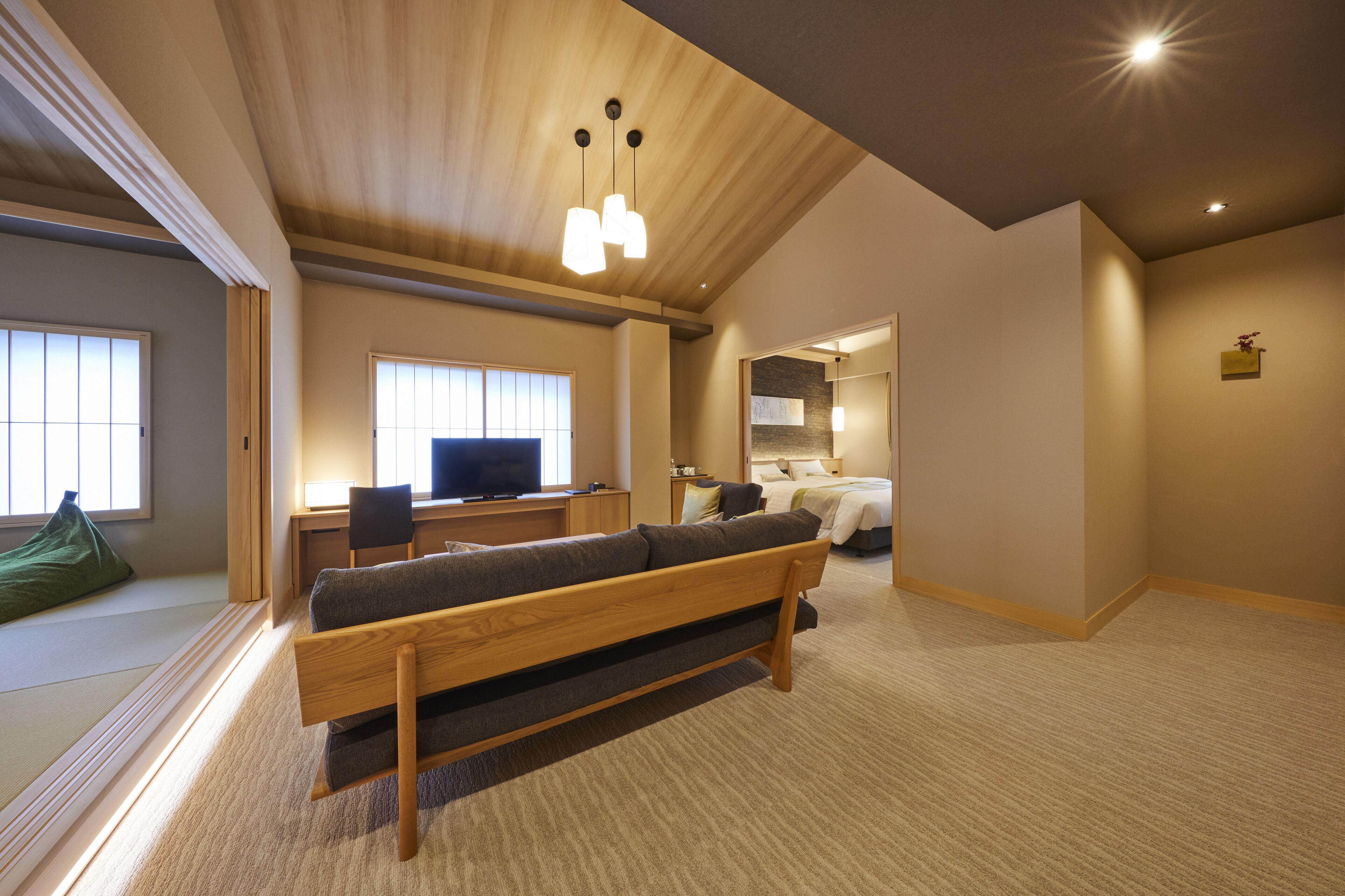 Photo - Rinn Shirakawa South