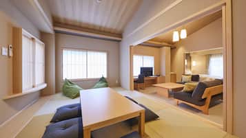 Habitación Deluxe con 2 camas individuales | Escritorio, wifi gratis y ropa de cama