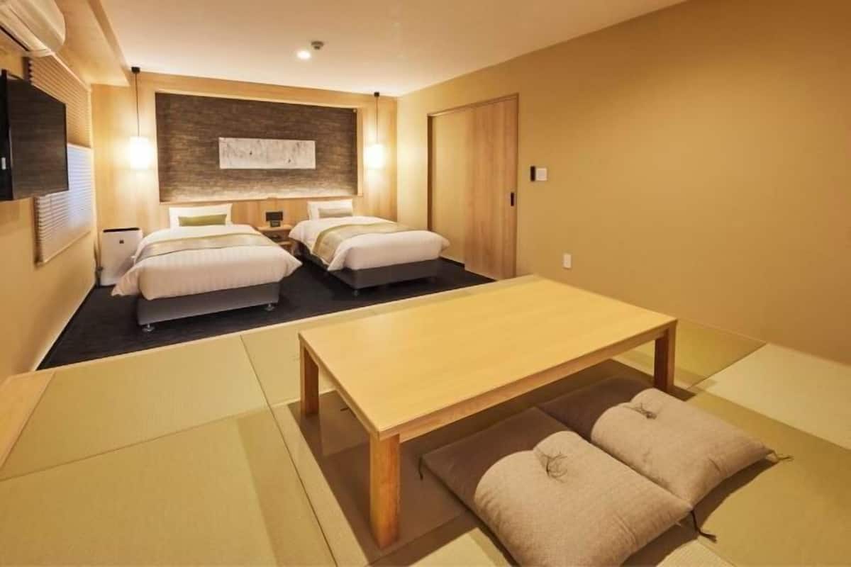 Schreibtisch, kostenloses WLAN, Bettwäsche