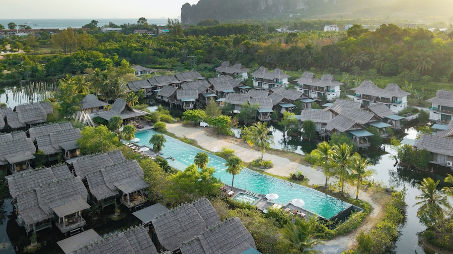 Venice Krabi Villa Resort