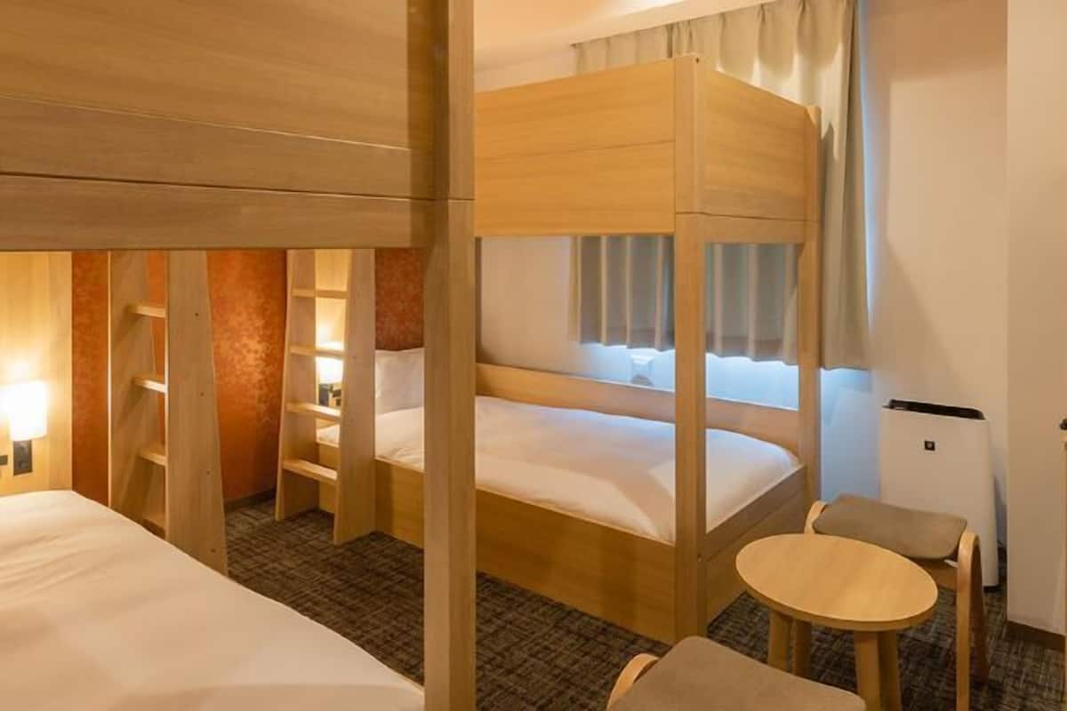 Ropa de cama de alta calidad, cubrecamas y colchones con pillow-top