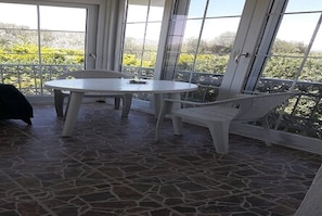 Villa | Terrace/patio