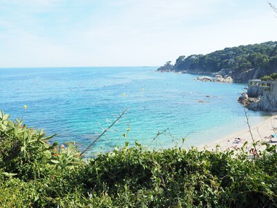 Ka mahina in Calella de Palafrugell with sea views