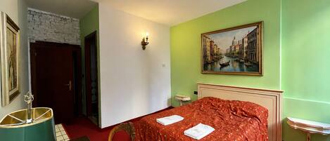 Chambre double, salle de bain privée | Literie fournie