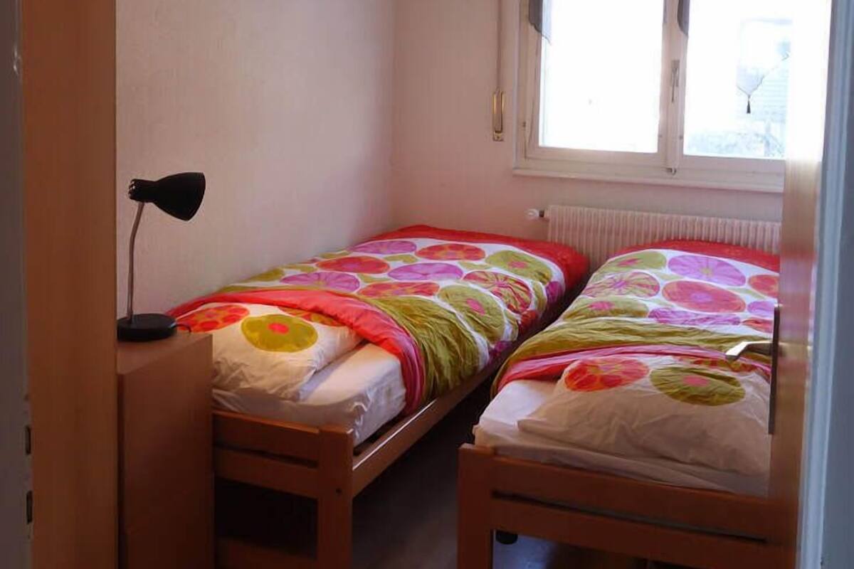 Single Room | Free WiFi, bed sheets