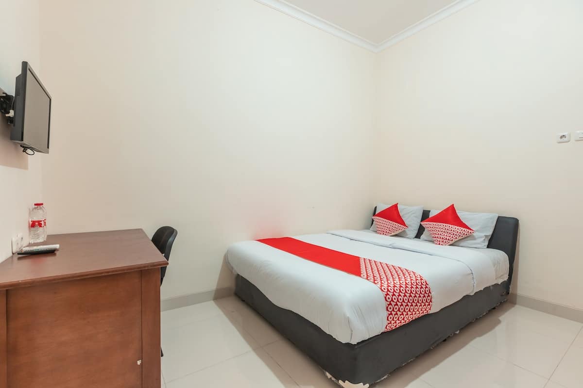 Habitación doble Deluxe | Escritorio, wifi gratis y ropa de cama
