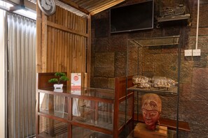 Reception - OYO 2380 Alea Guesthouse (Borobudur)