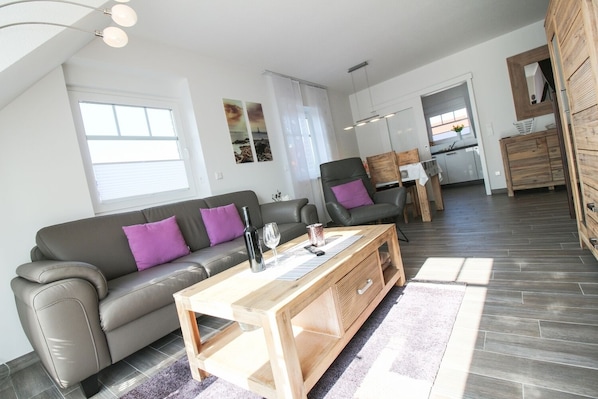 TV, DVD player, video library, stereo