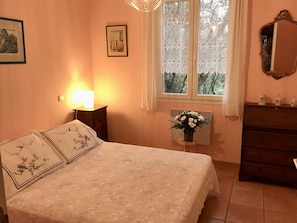 3 Schlafzimmer, Bügeleisen/Bügelbrett, kostenloses WLAN, Bettwäsche