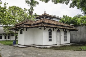 Exterior detail - Hotel O Padjadjaran 1 (Tasikmalaya)