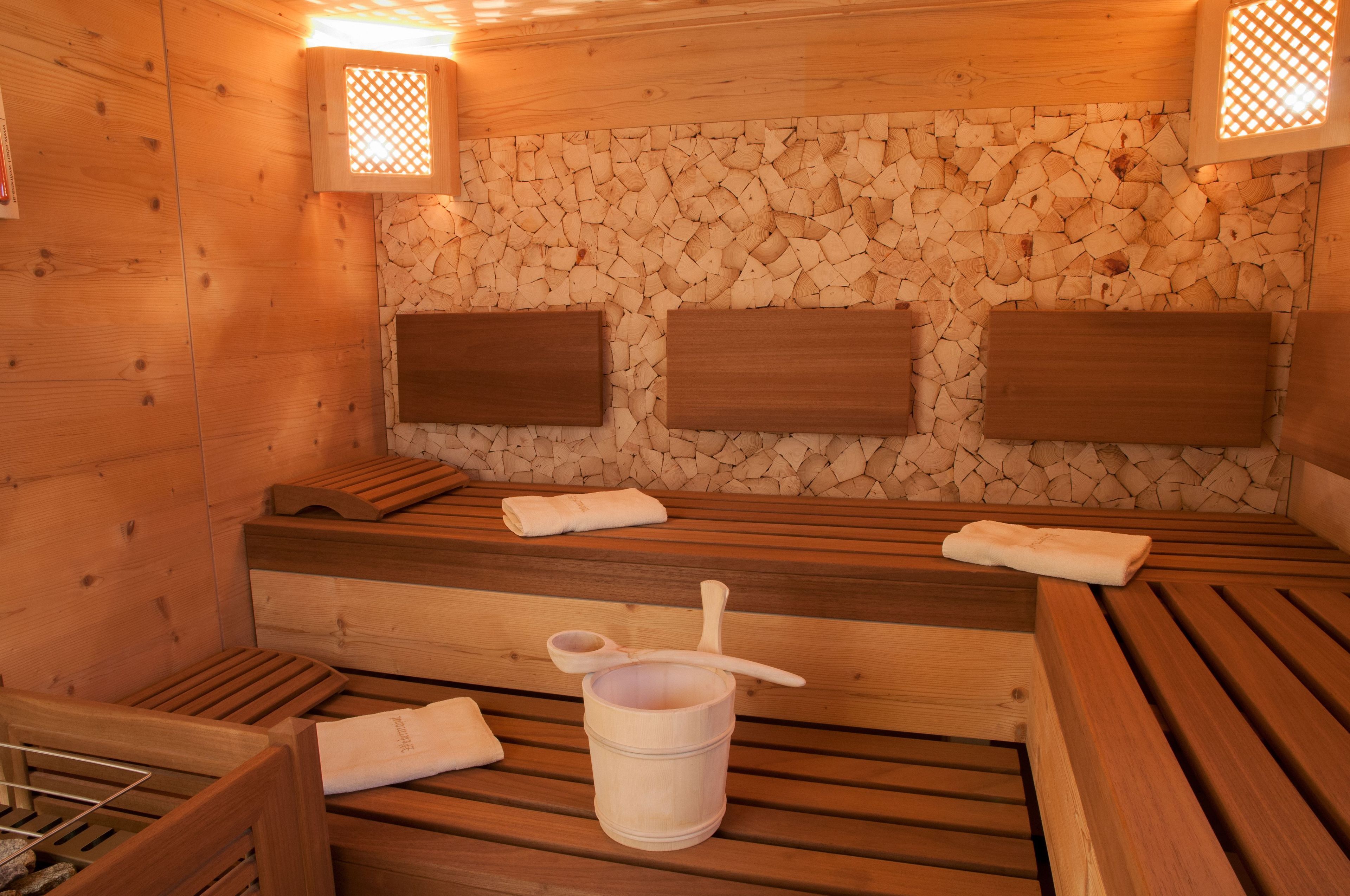 Wellnessbereich mit Sauna
