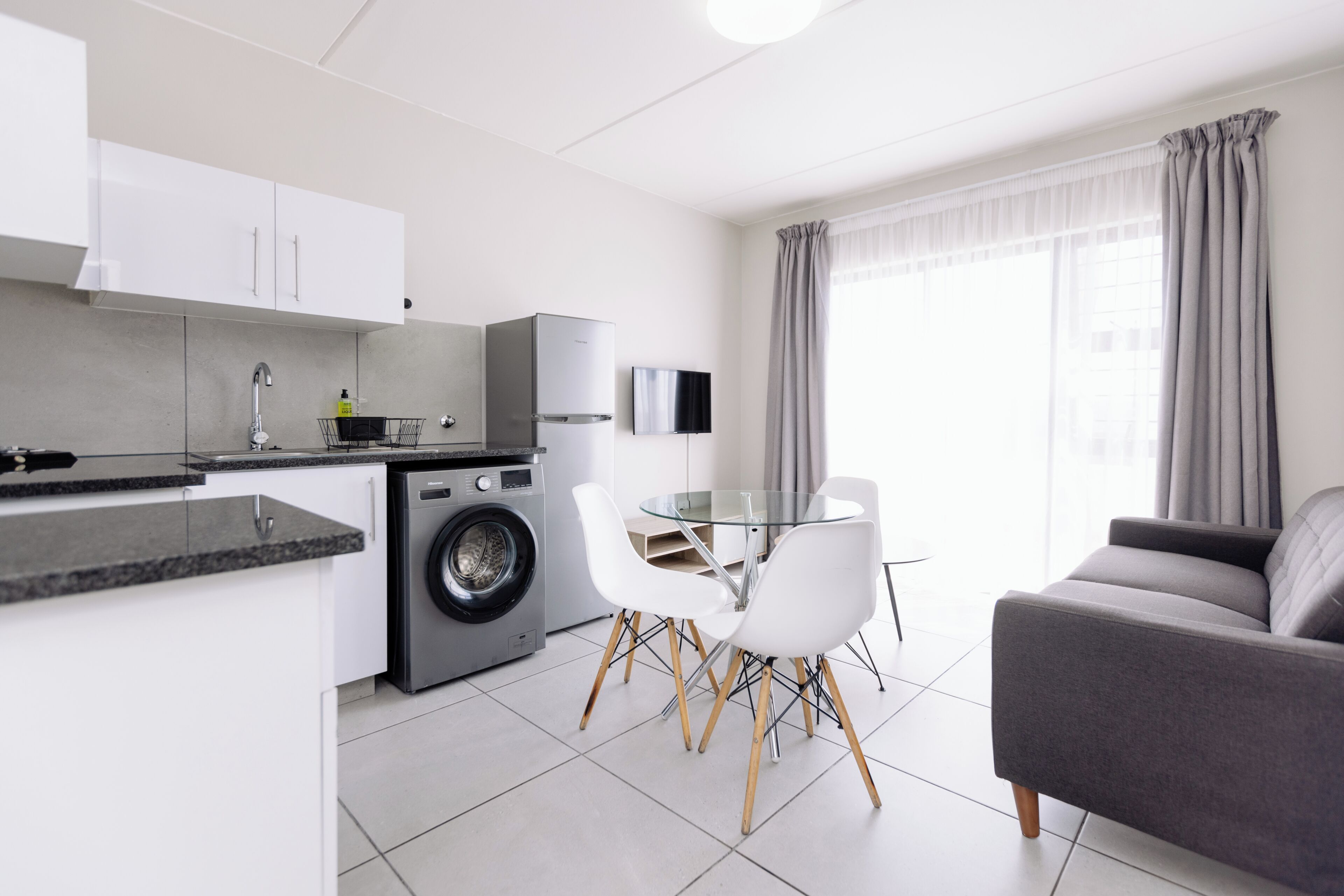 Deluxe Apartment, 2 Bedrooms | Premium bedding, in-room safe, desk, laptop workspace