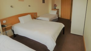 Free WiFi, bed sheets - Hounslow Central Hotel (Hounslow)