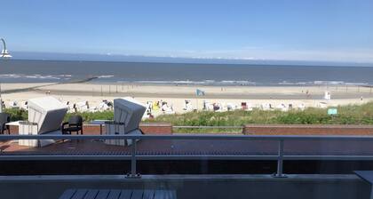 Apartment "Bella Estella" for 4 people! Outstanding location, view of the sea, beach and boats