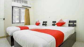Standard Twin Room | Free WiFi, bed sheets