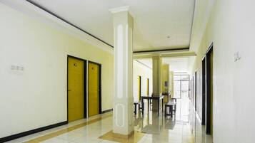 Lorong