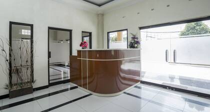 OYO 2319 Tengkawang Residence