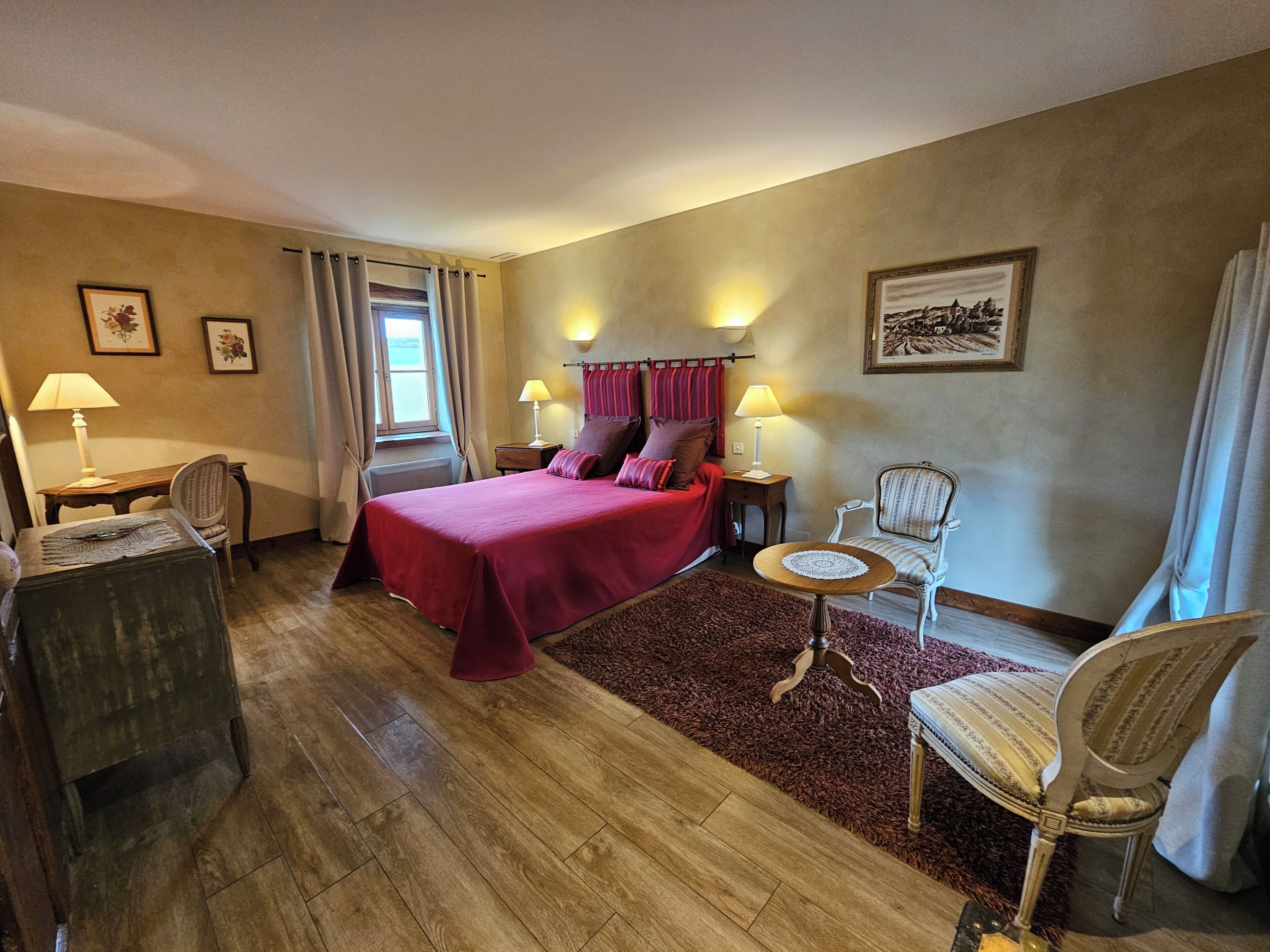 Superior Room (Château de La Mothe) | Premium bedding, individually decorated, individually furnished, desk