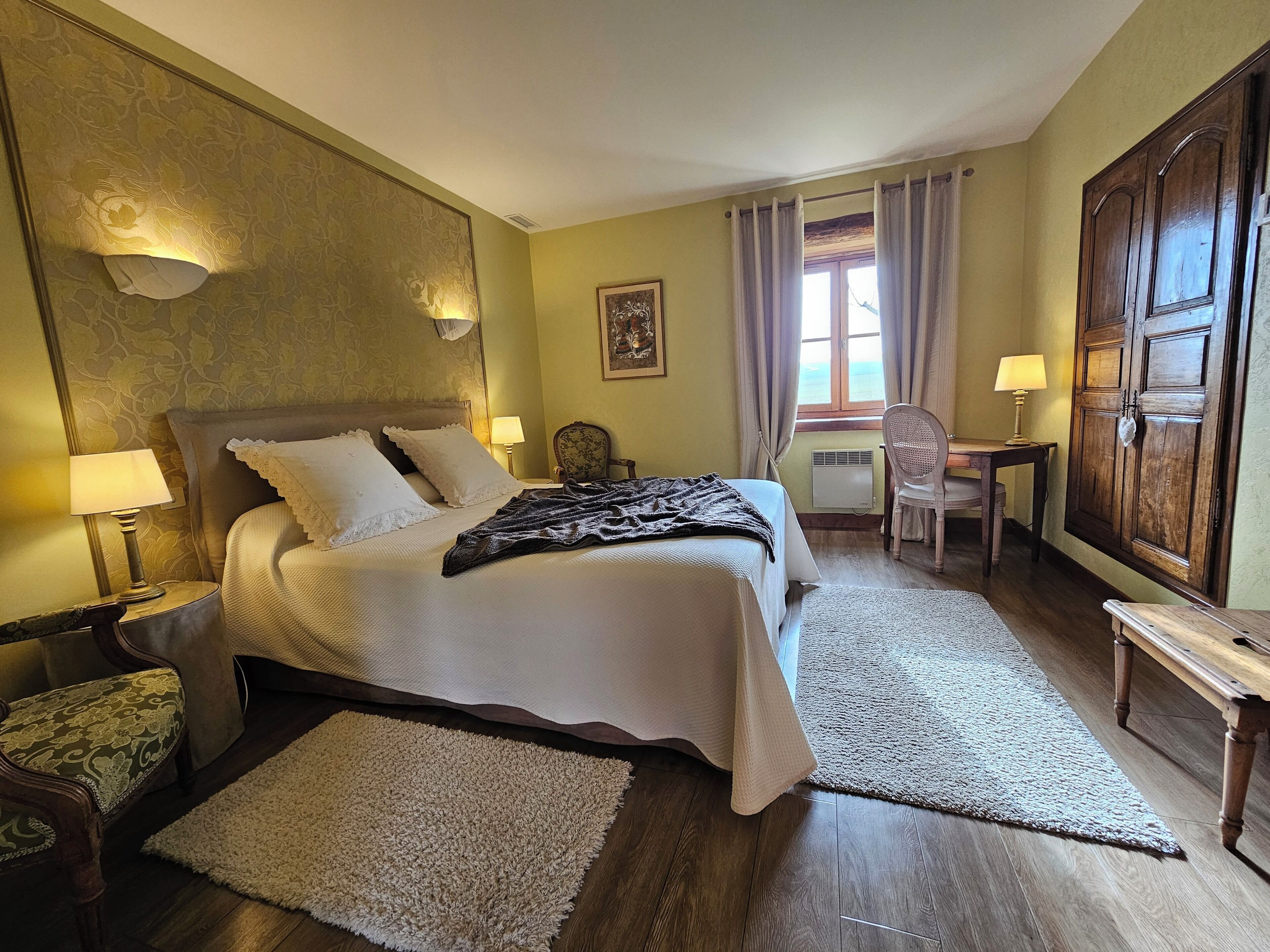 Habitació doble (Château de Grey) | Roba de llit d'alta qualitat i decoració individual 