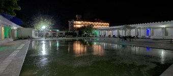 Hotel Krishna Raj