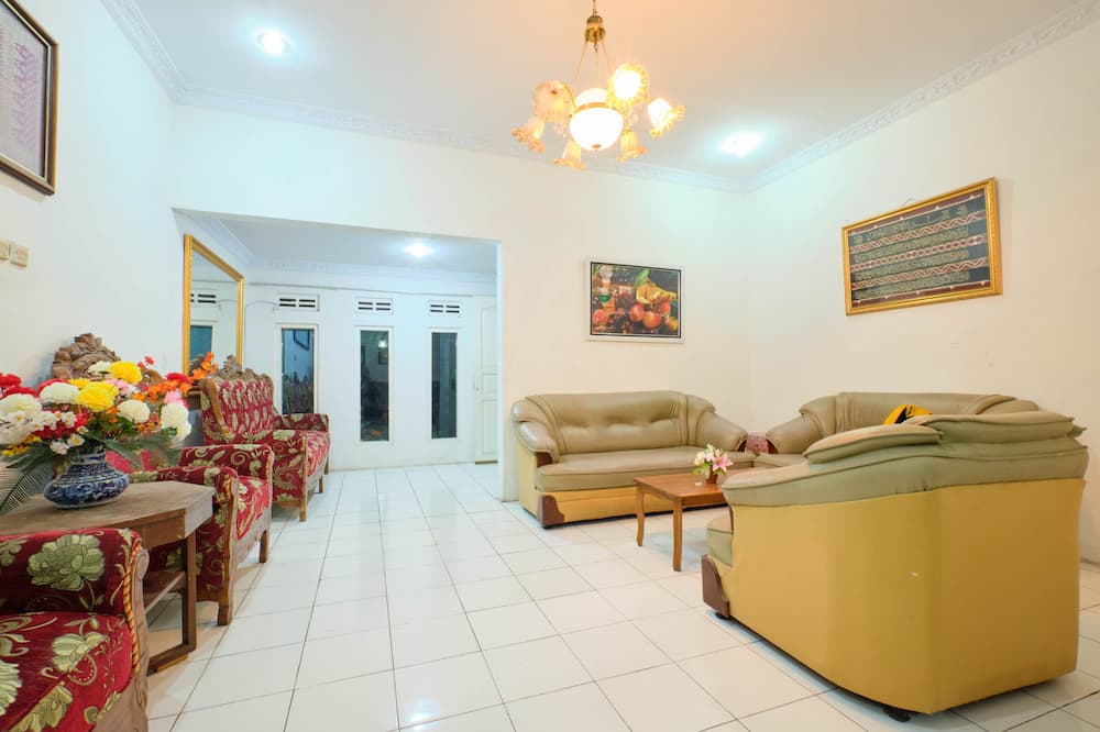 Hotel O Brosta