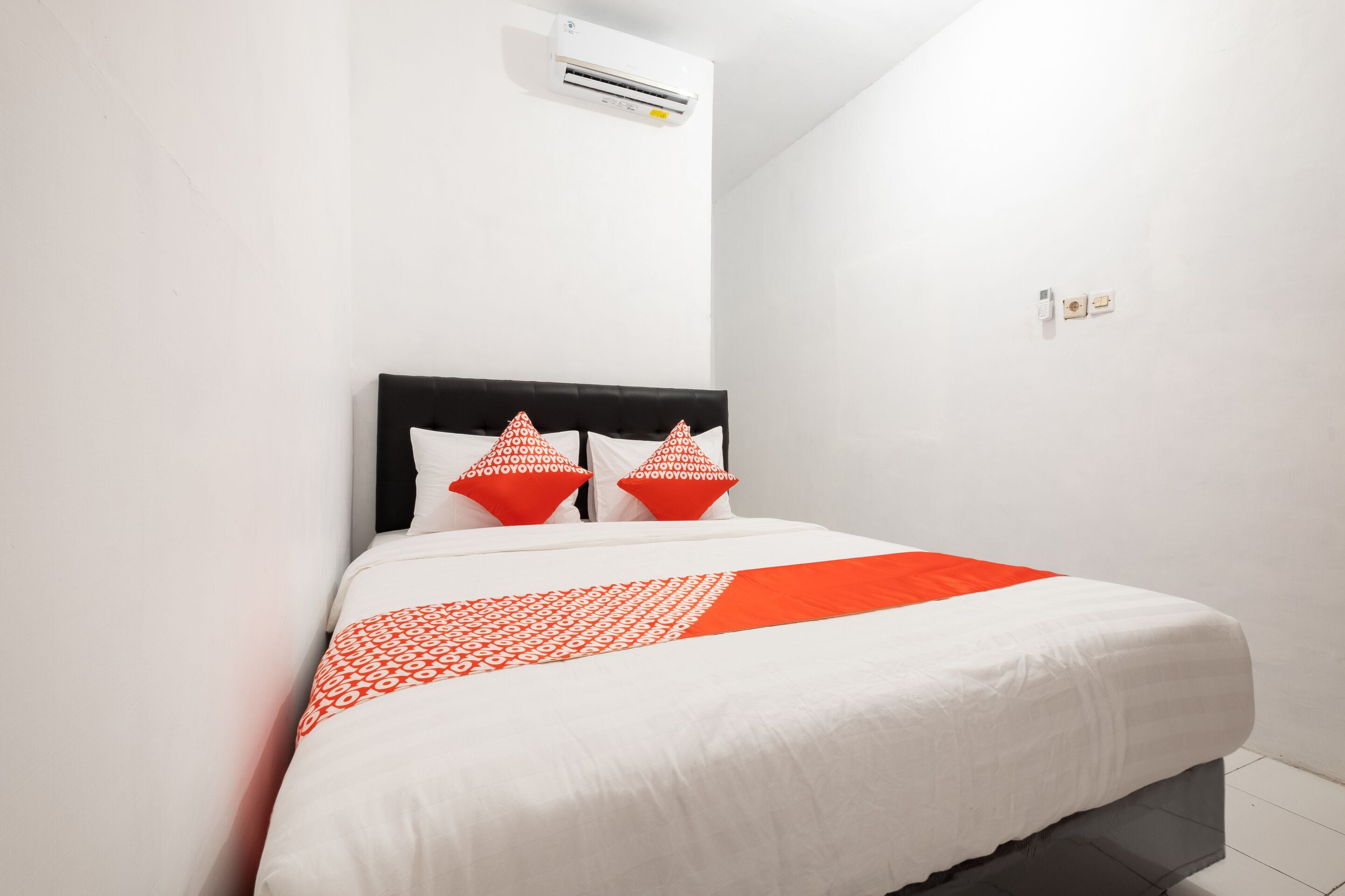 WiFi (無料)、ベッド  シーツ