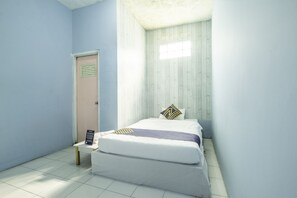Basic Single Room - Hotel O Pondok Nabil (Cileunyi)