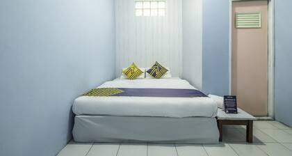 Hotel O Pondok Nabil