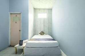 Basic Single Room - Hotel O Pondok Nabil (Cileunyi)
