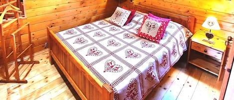 3 bedrooms, iron/ironing board, WiFi