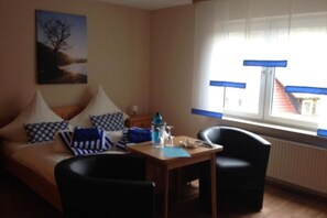 1 habitación y ropa de cama 