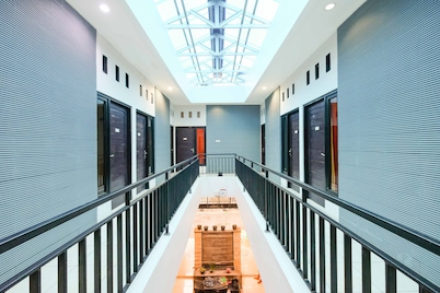 Oyo 2355 Kendal Residence