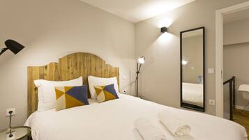 Departamento, 2 habitaciones (Duque do Porto) | 2 habitaciones, ropa de cama hipoalergénica y decoración personalizada