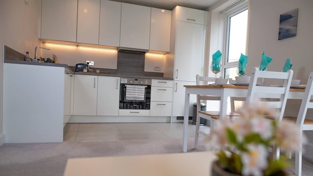 Apartment | Private kitchen | Fridge, microwave, oven, stovetop