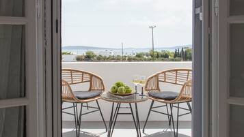 1 habitación, decoración personalizada y muebles diferentes