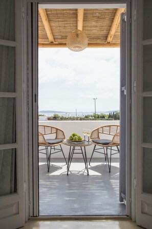 Comfort-Suite, Meerblick | Individuell dekoriert, individuell eingerichtet, schallisolierte Zimmer